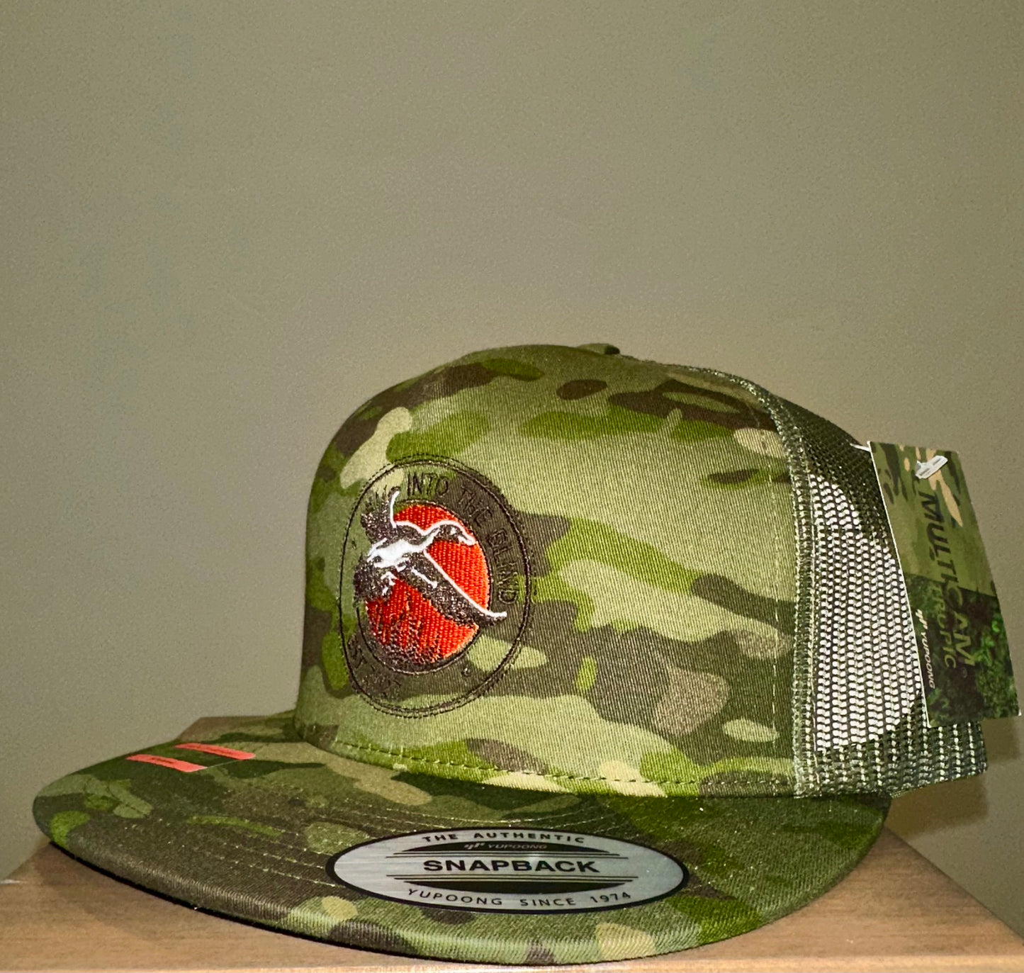 Multicam tropic with duck