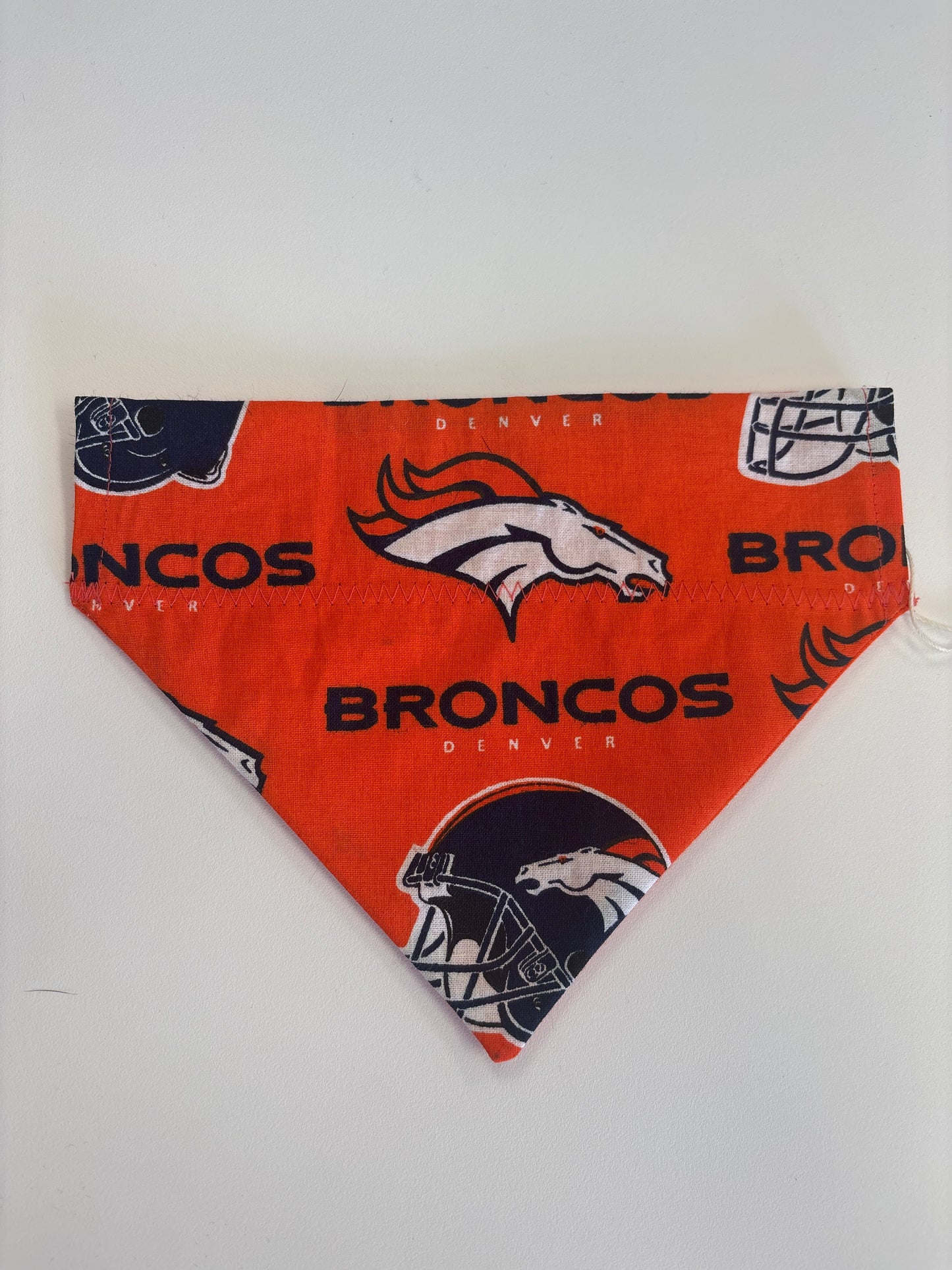 Bronco collar bandana