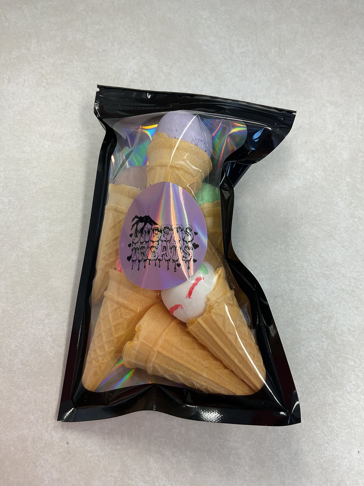 Freeze dried taffy cones