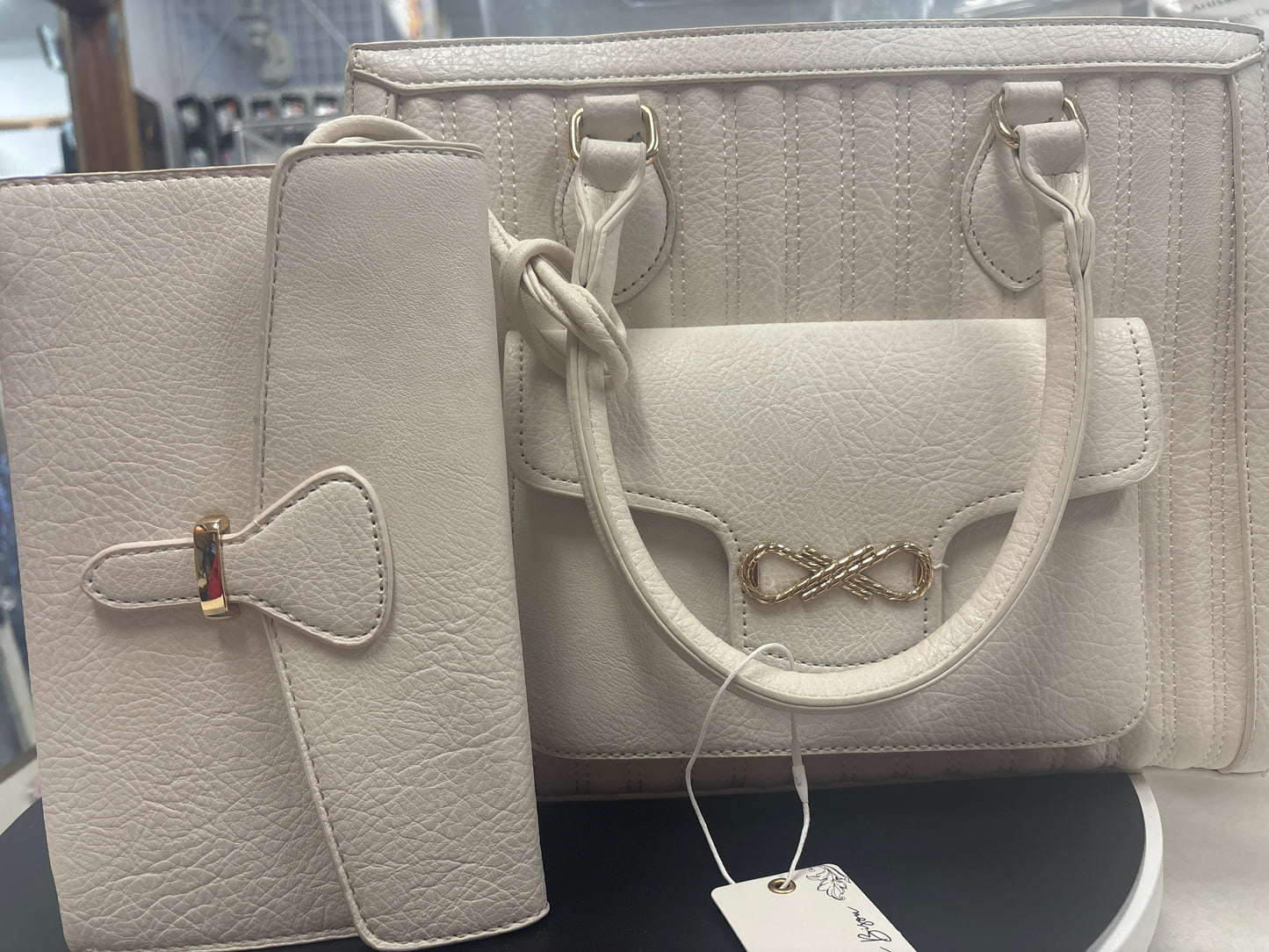 Zou Bison white purse set