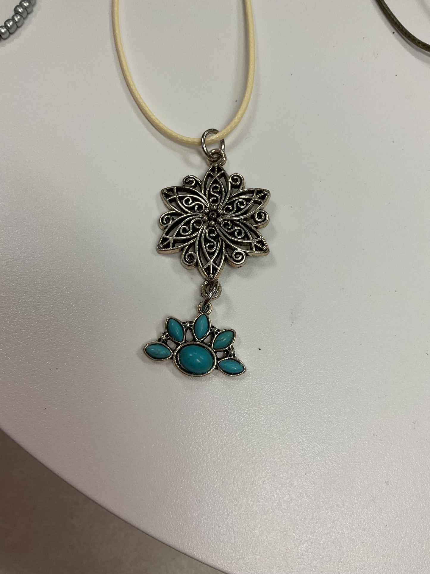 MJ resin and pendant necklaces