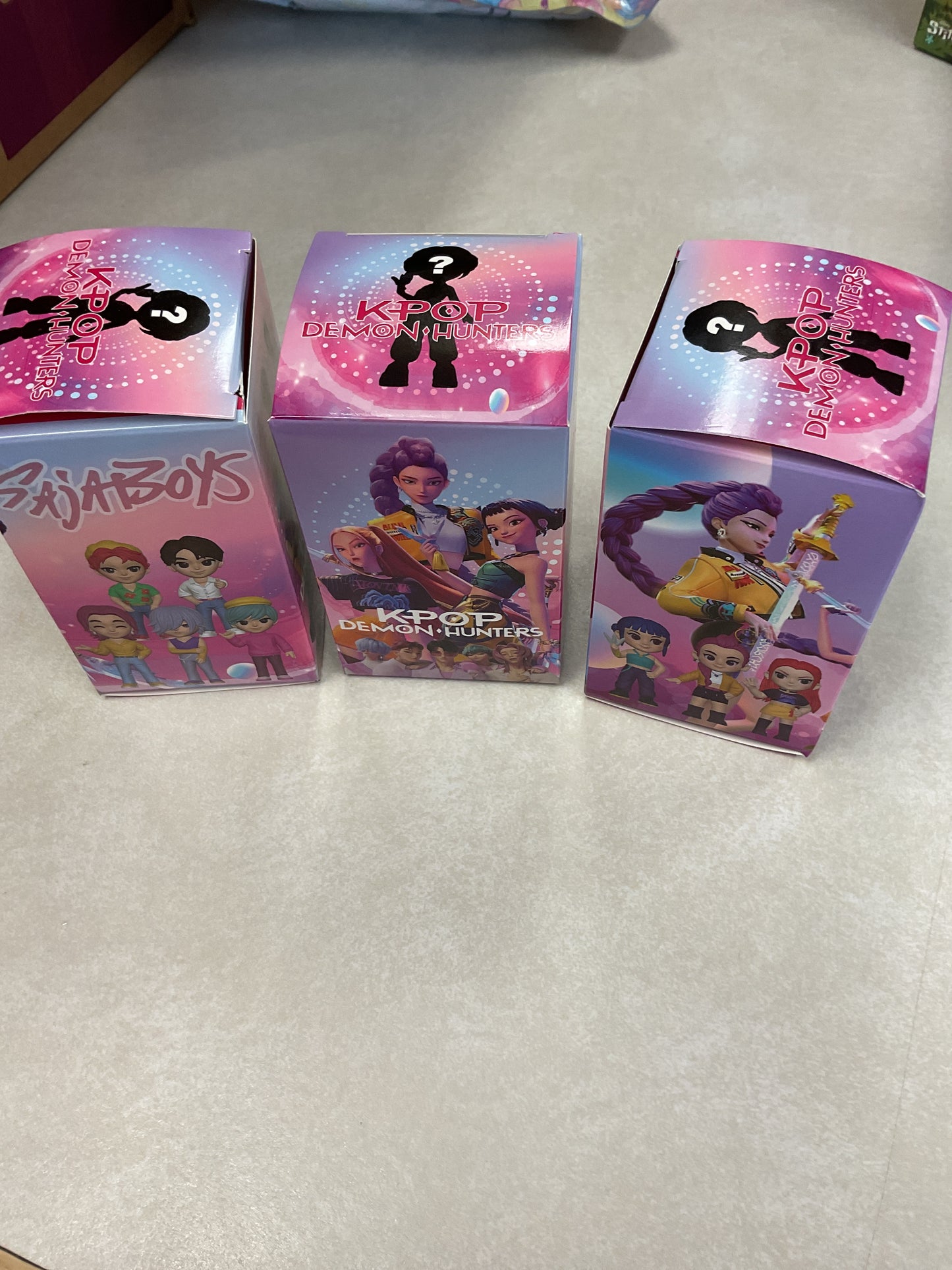 Tt K-pop box