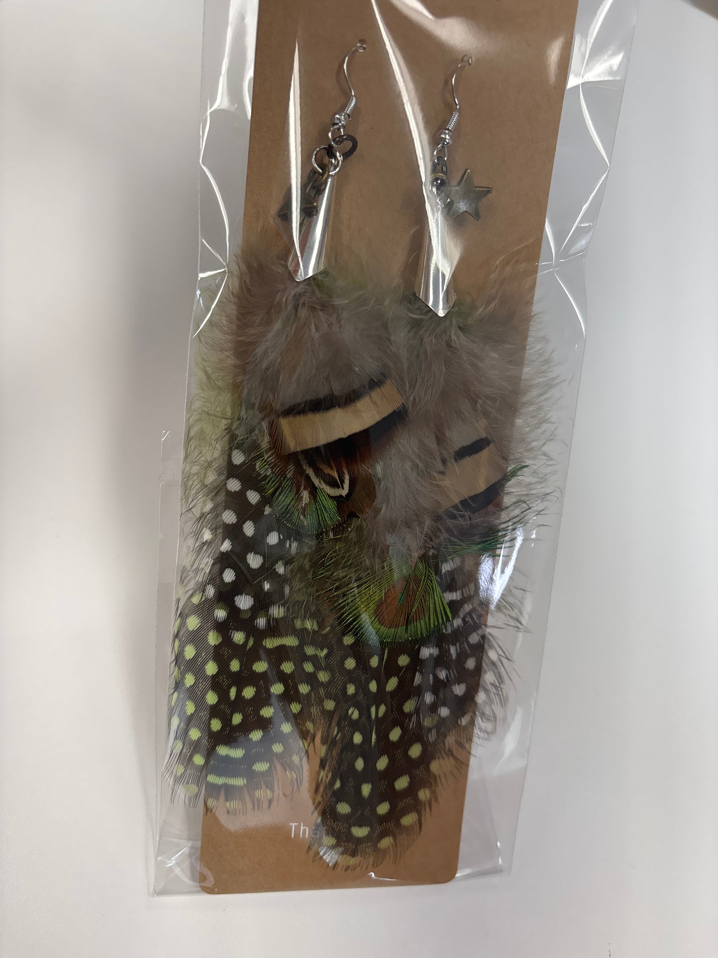 MJ feather accessories