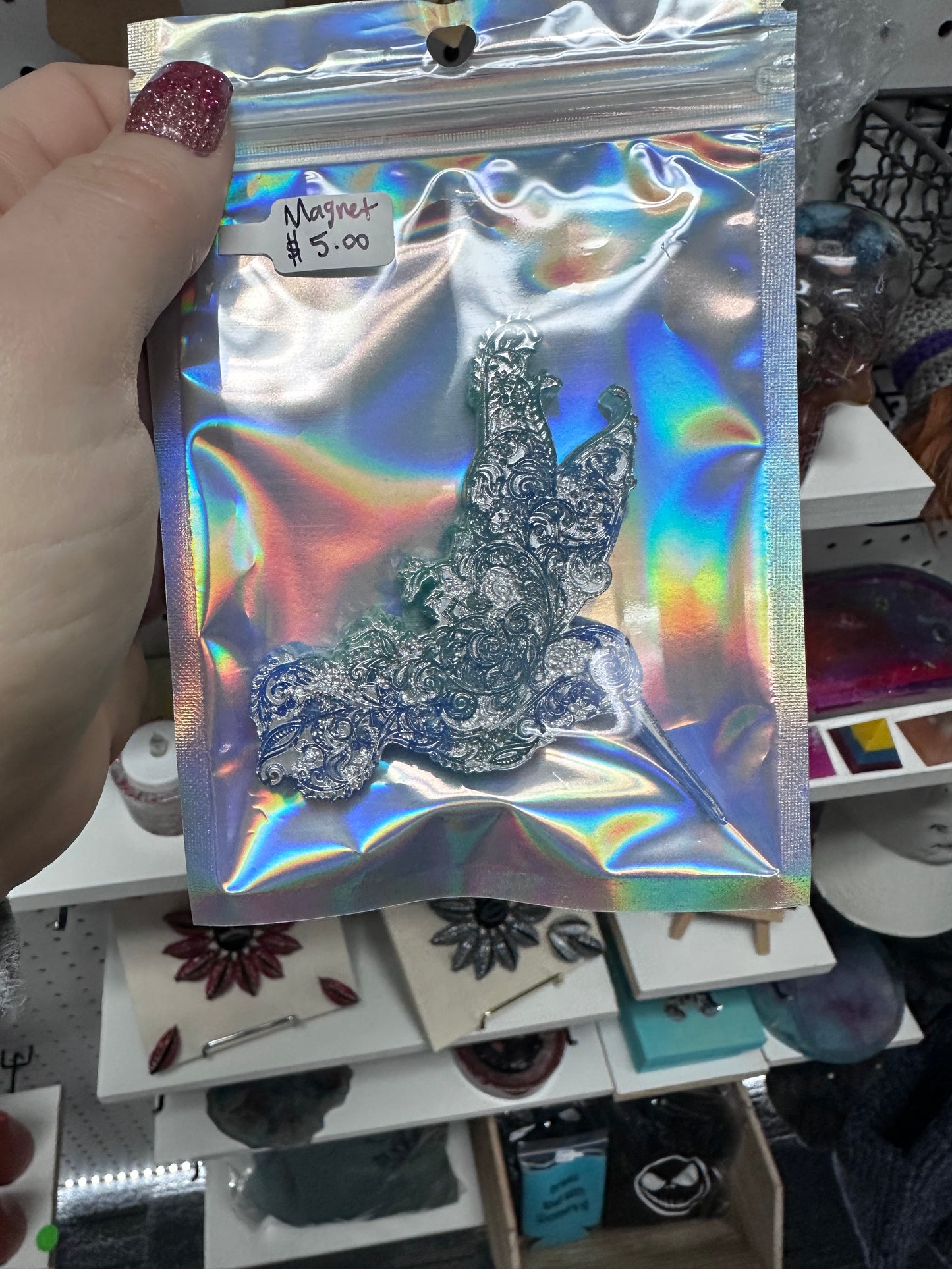 Hummingbird magnet