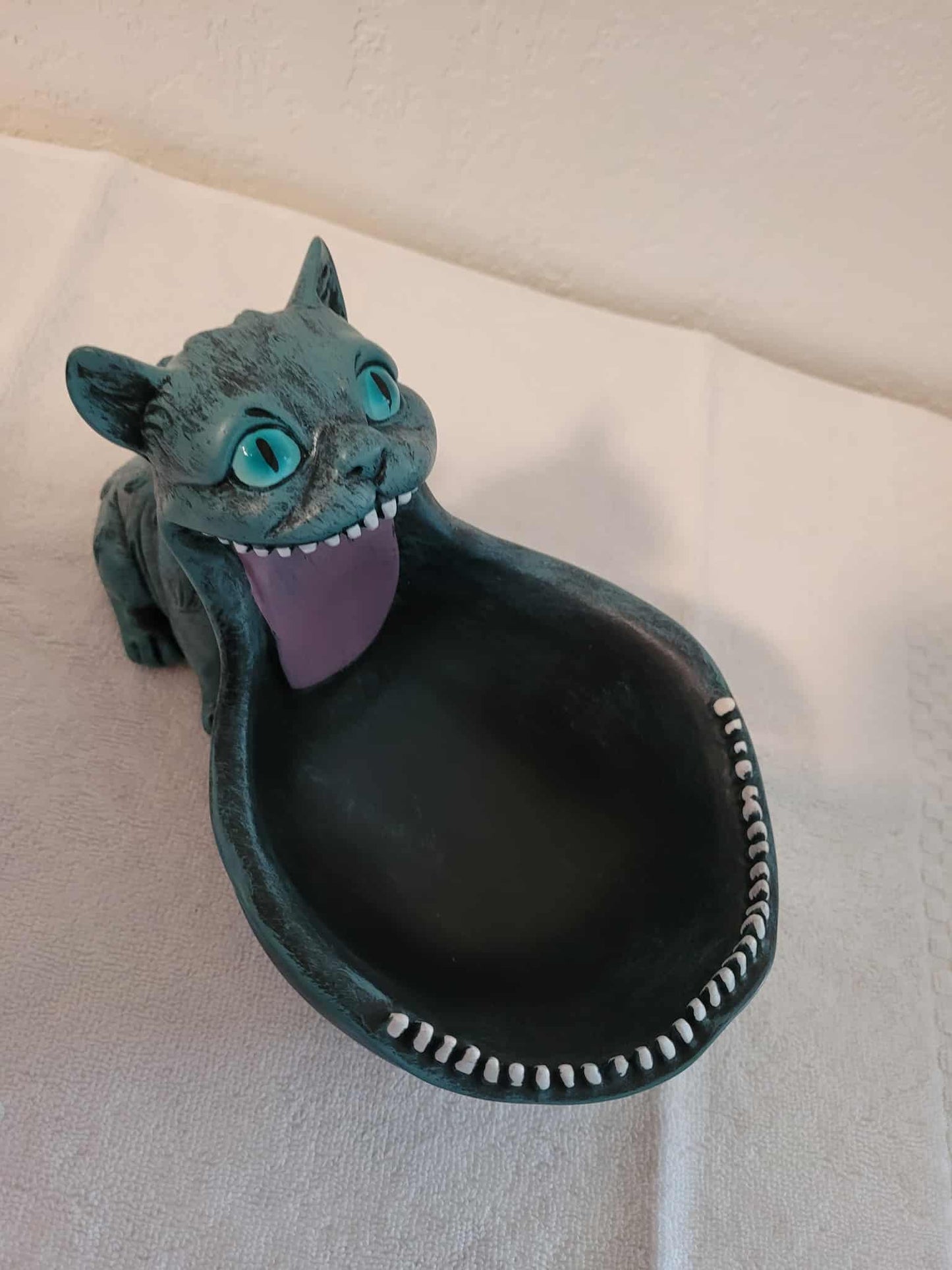 Big mouth cat storage bowl