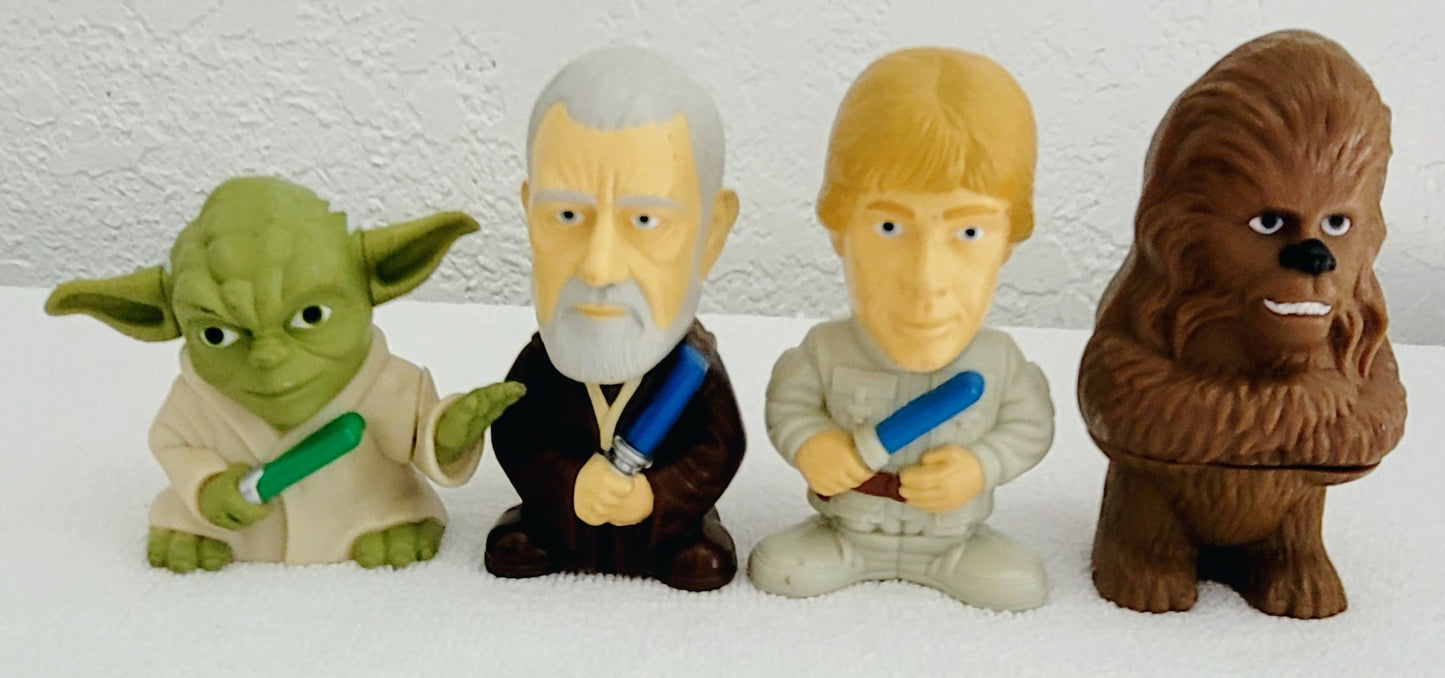 2005 Star Wars Figures Lot