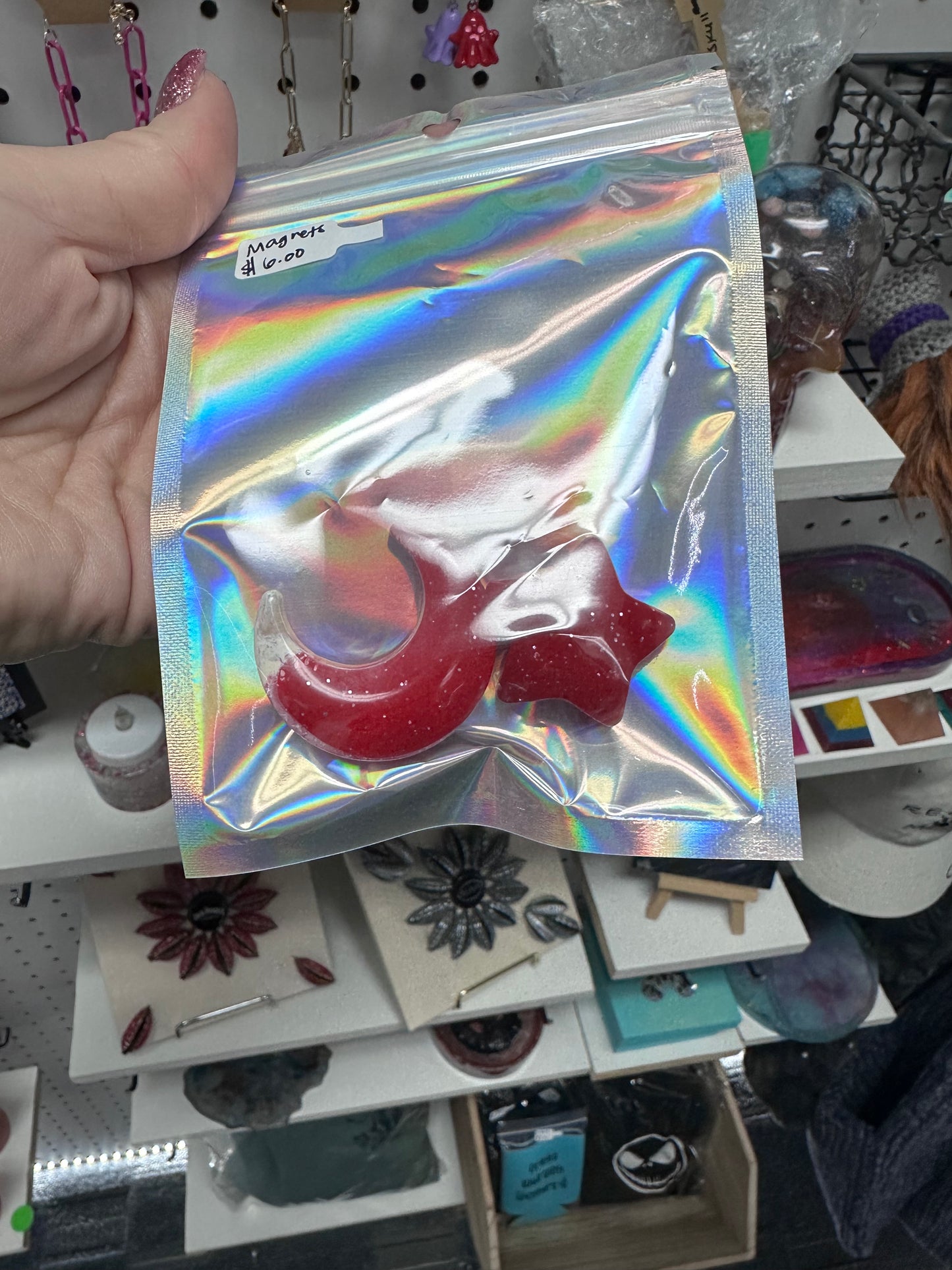 Magnet pack moon and star red and white