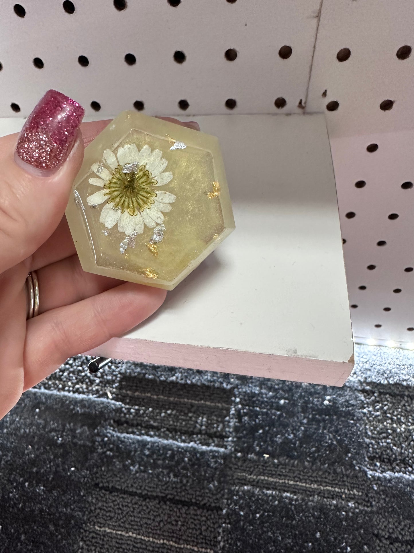 Resin floral diamond shaped trinket