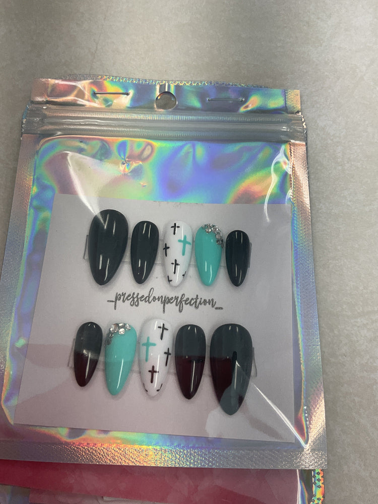 Mercedes nails