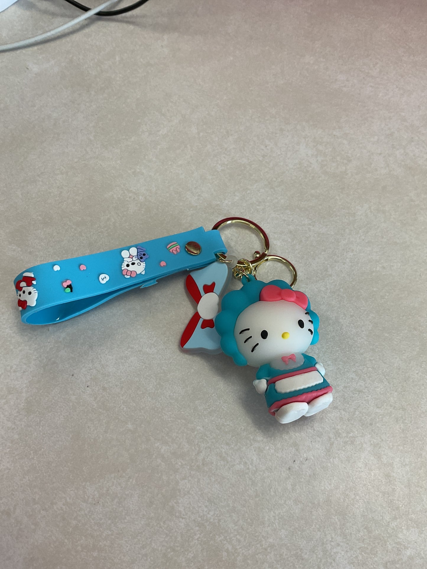 Tt Hello Kitty keychain
