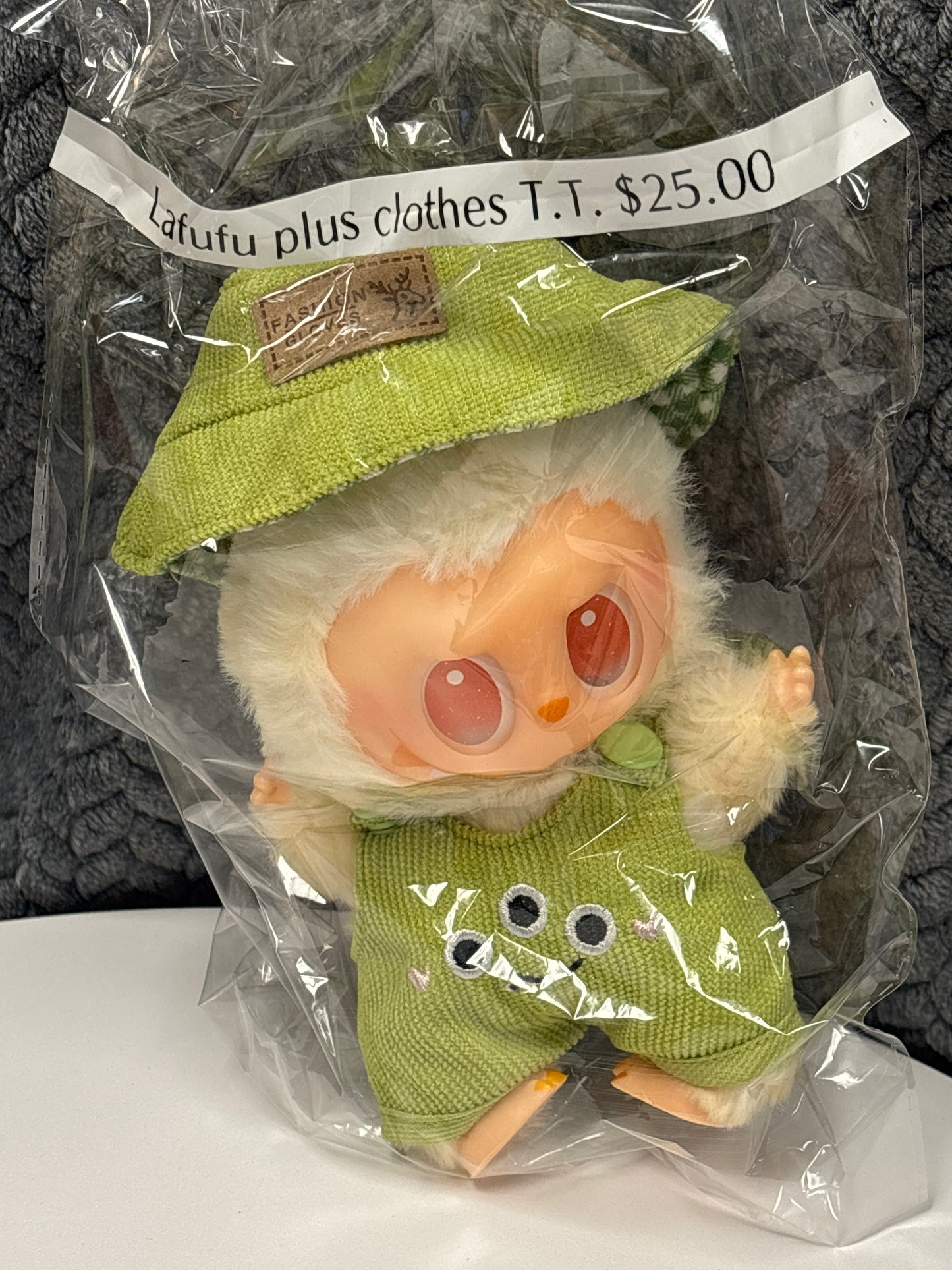 Lafufu with clothes