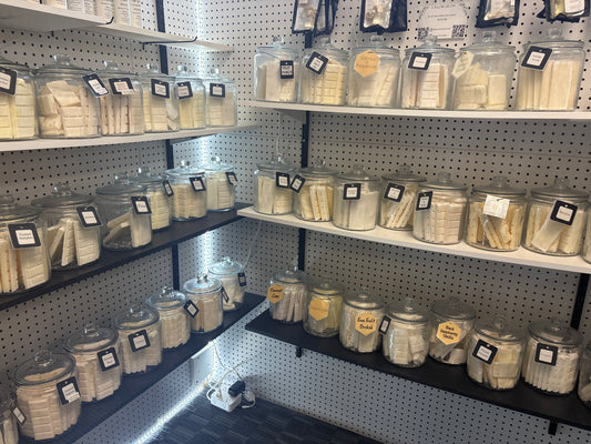 Bowcutts holiday wax melts