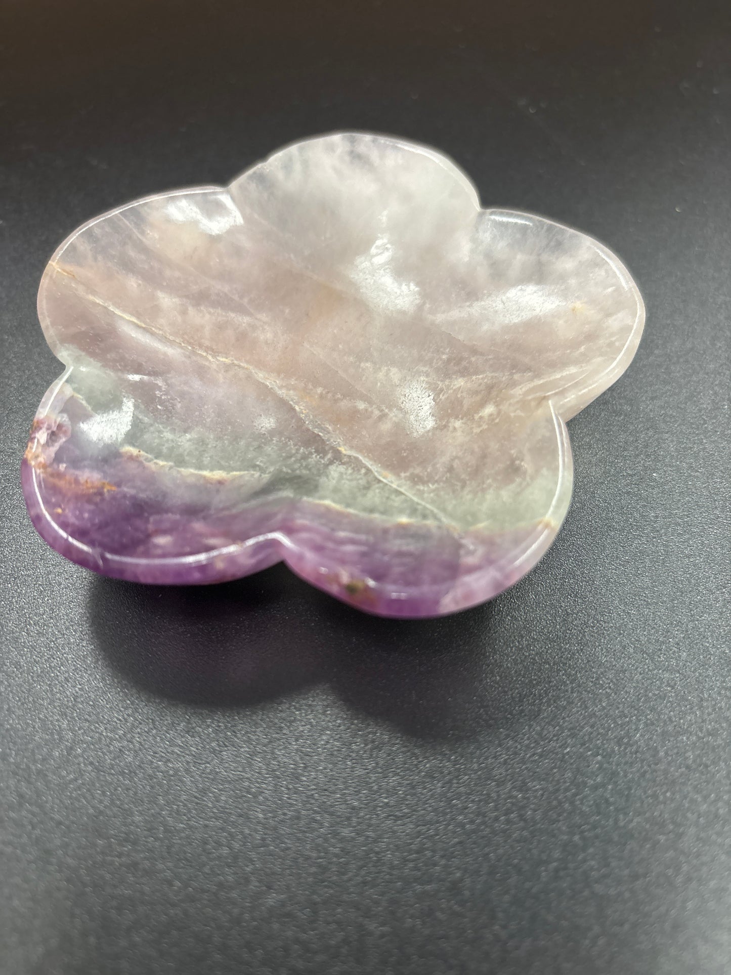 Fluorite dish