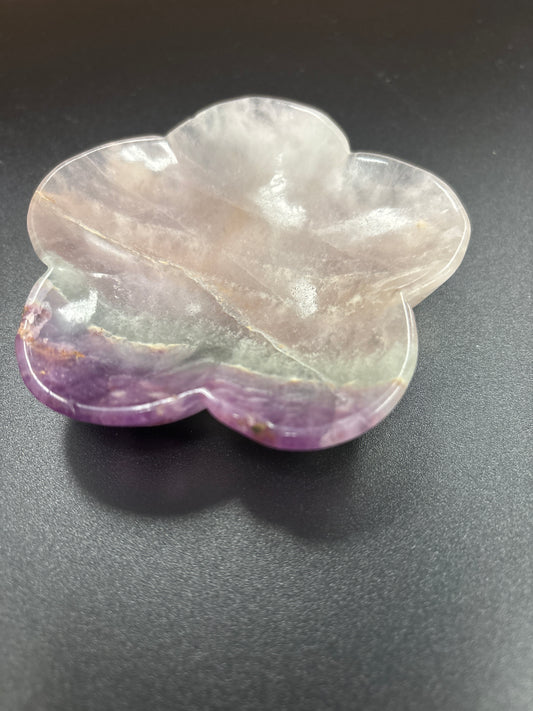Fluorite dish