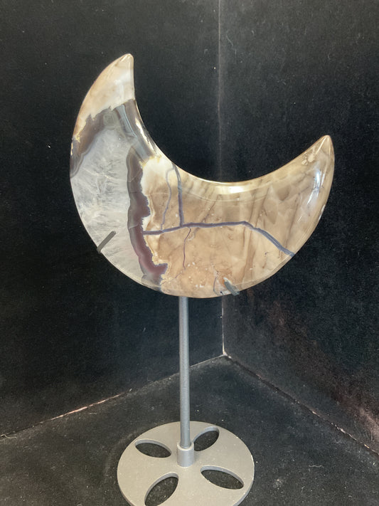 Volcano Agate Moon