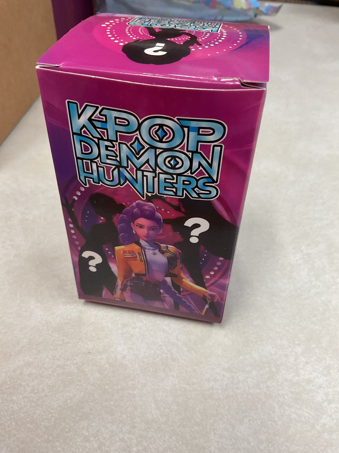 Tt K-pop girl