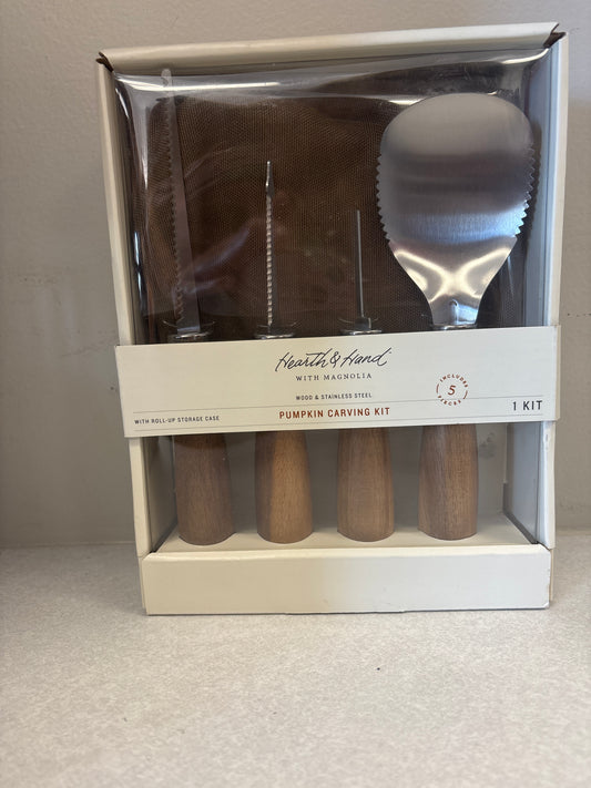 Pumpkin carving kit