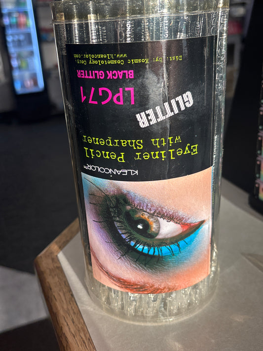Glitter eye liner