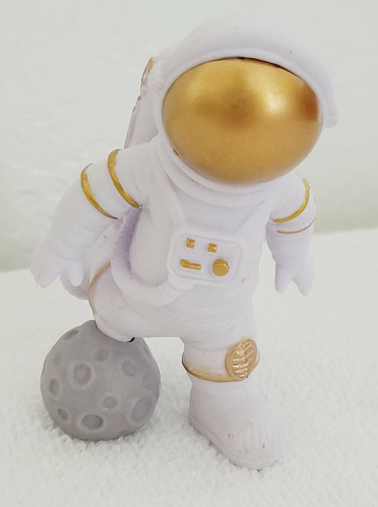 Crypto Moon Mission Astronaut Figurine Stepping on Moon Statue