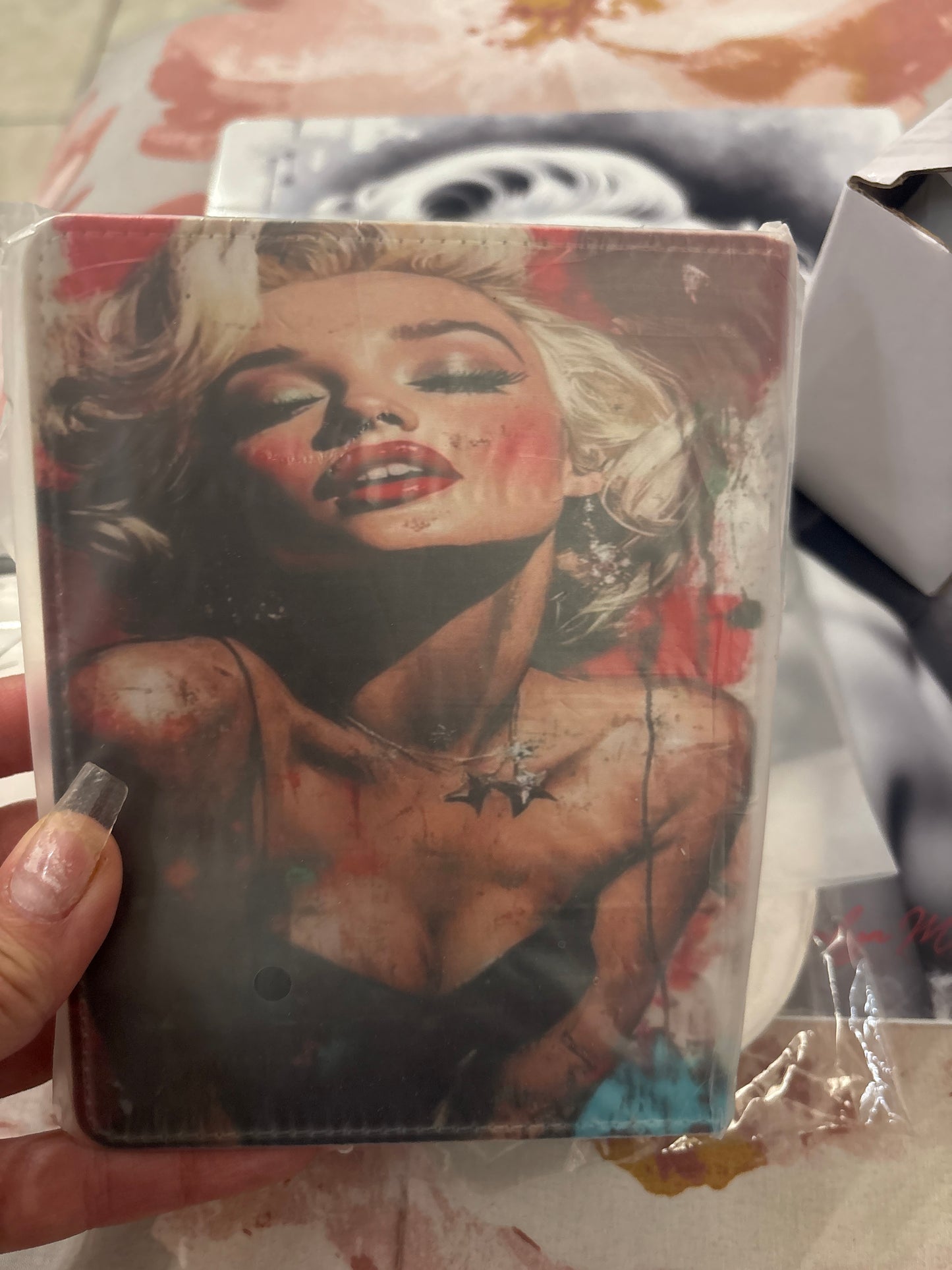 Dark love Marilyn Monroe