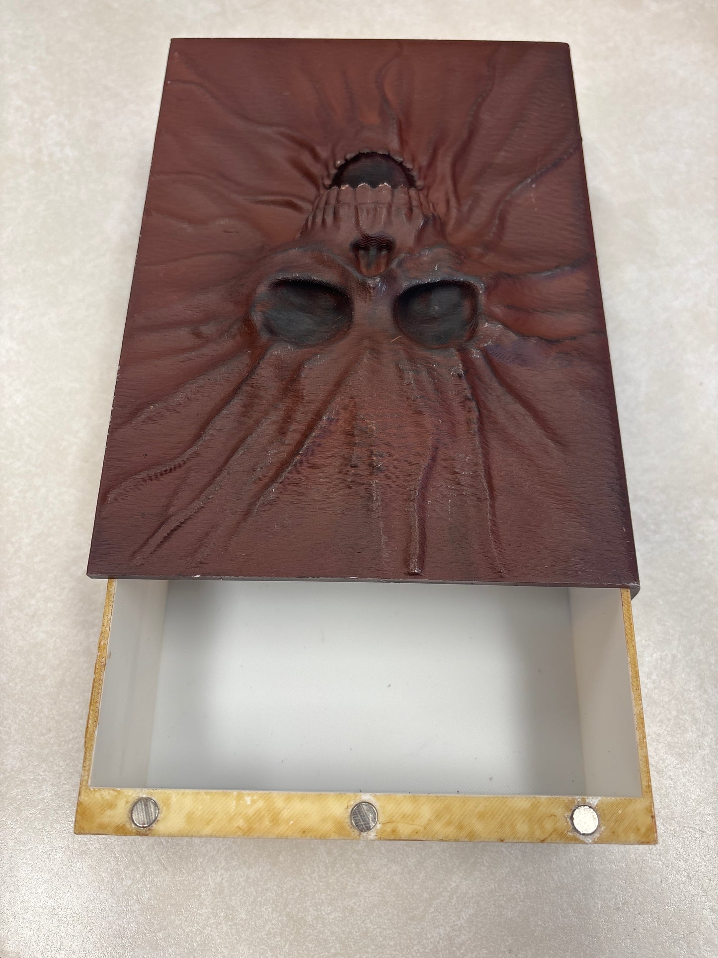 fantasy Secret storage compartment