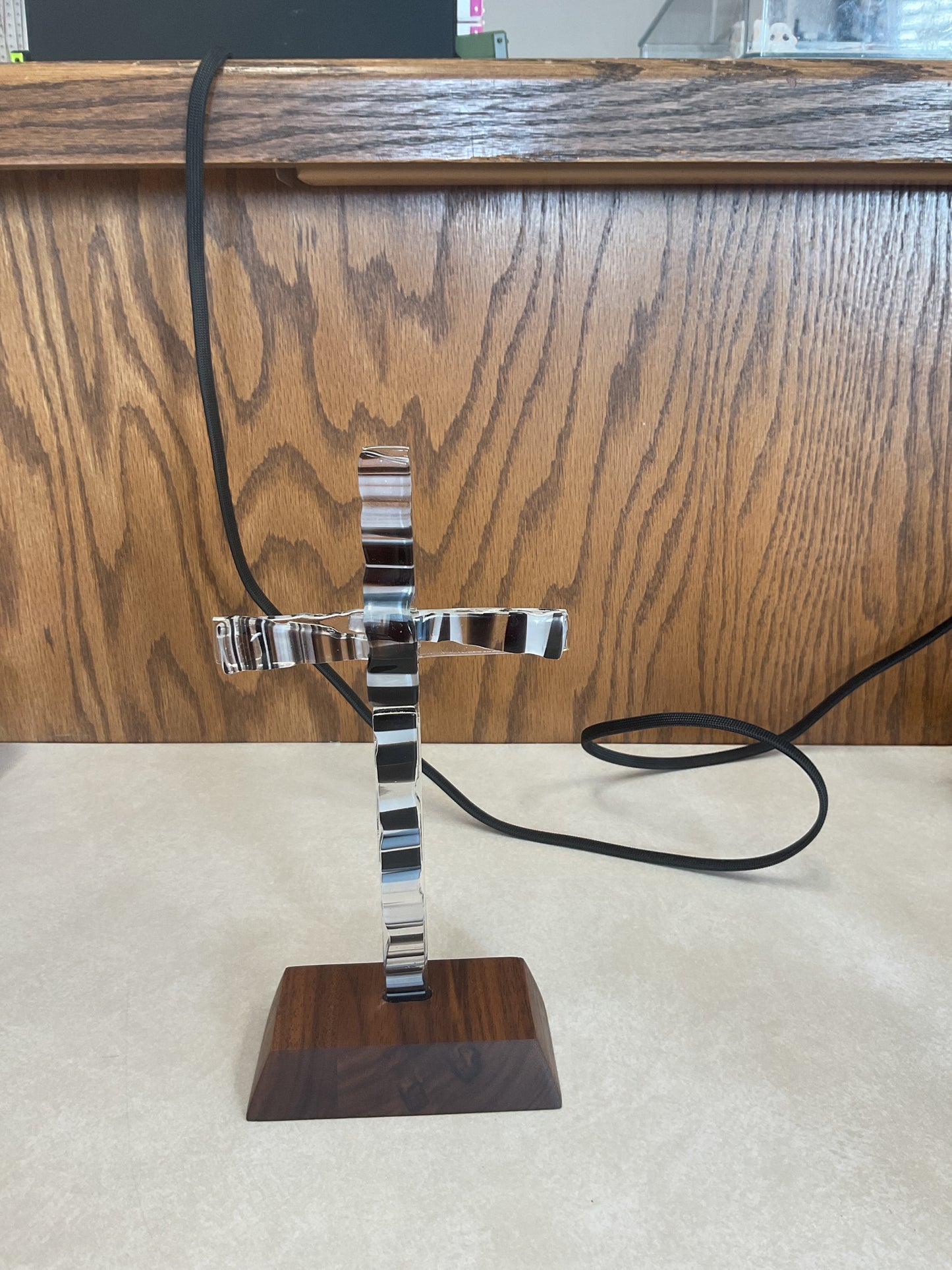 Cross