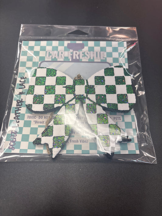 Checkered Bow