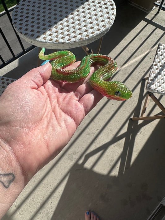 Resin critters