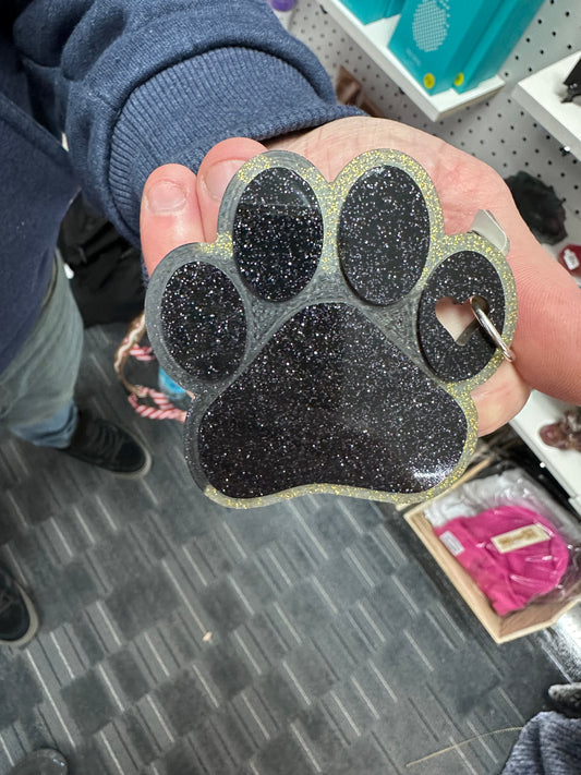 Big paw keychain
