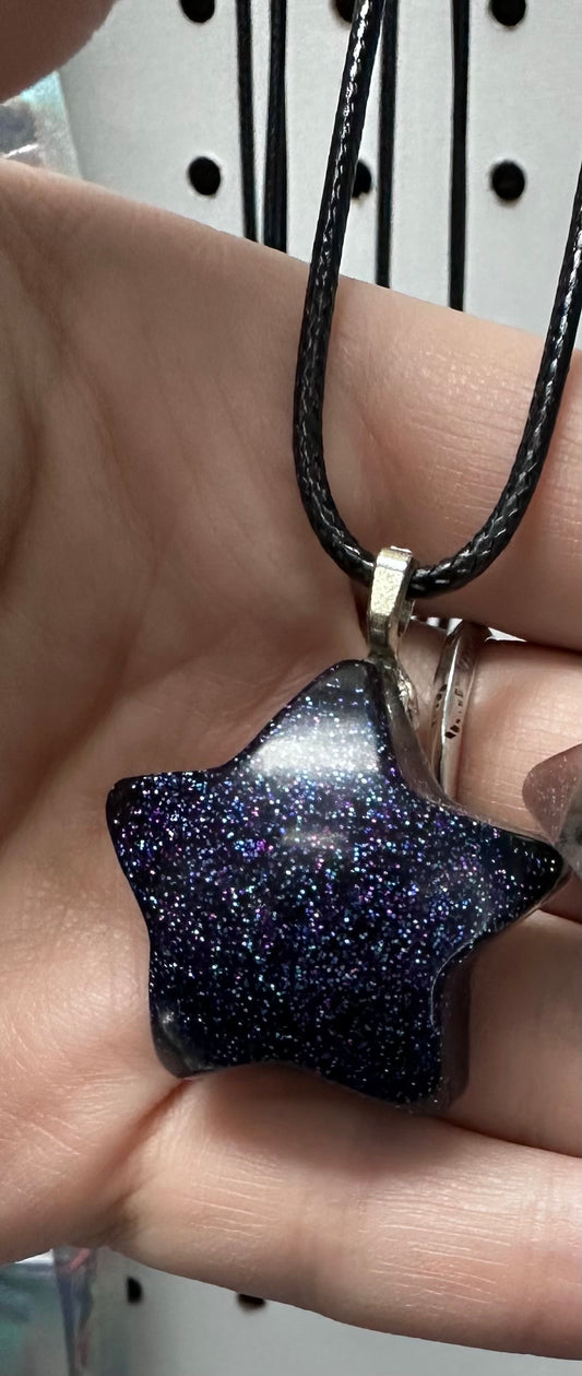 Black star glitter pendant