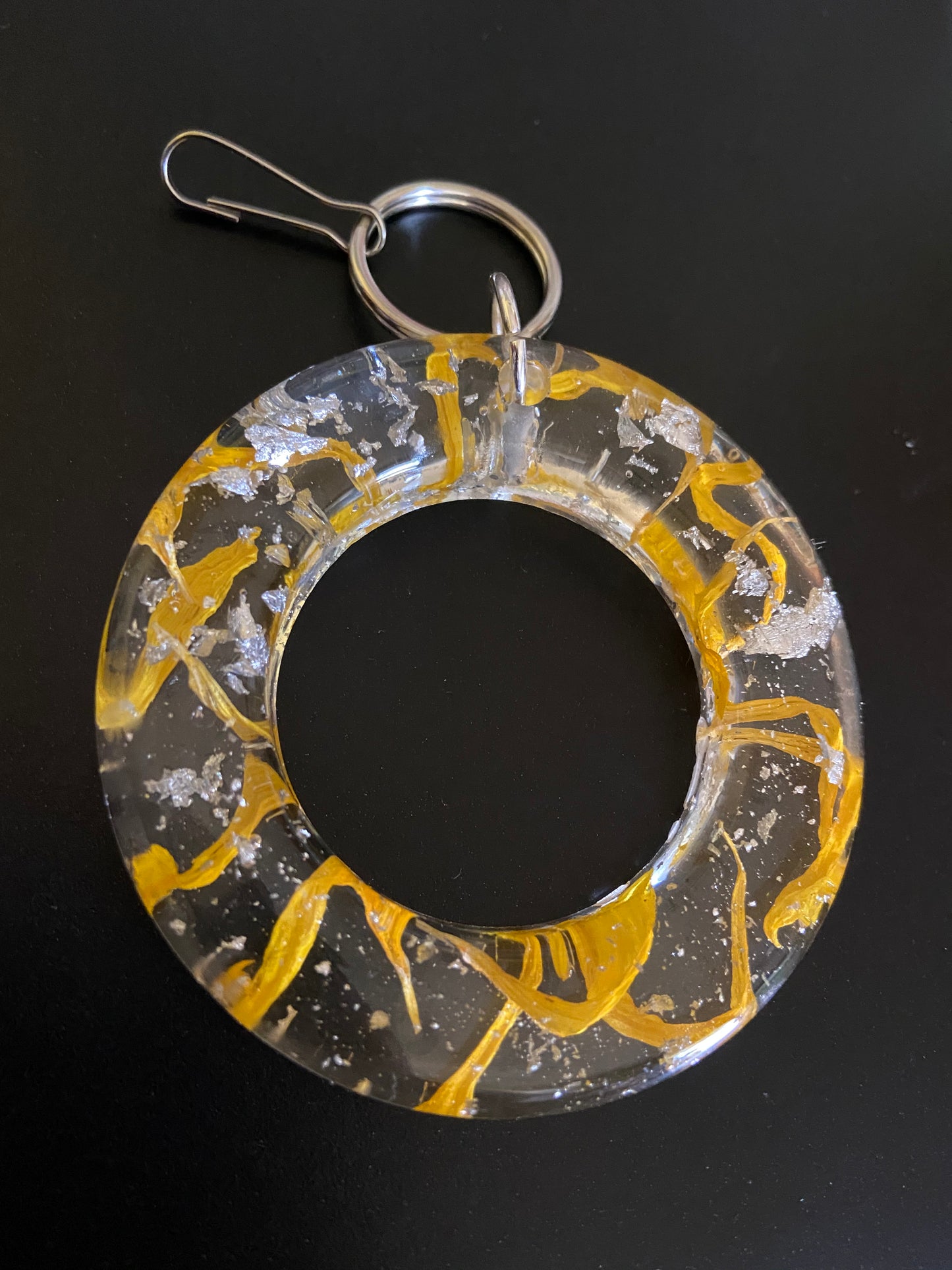 Circle sunflower petal keychain