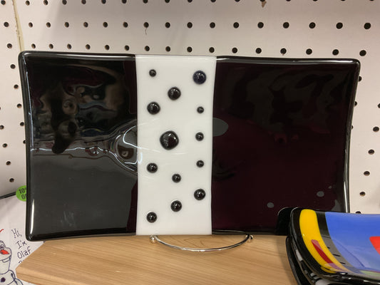 7x12 gentle slope  black/ white black dots