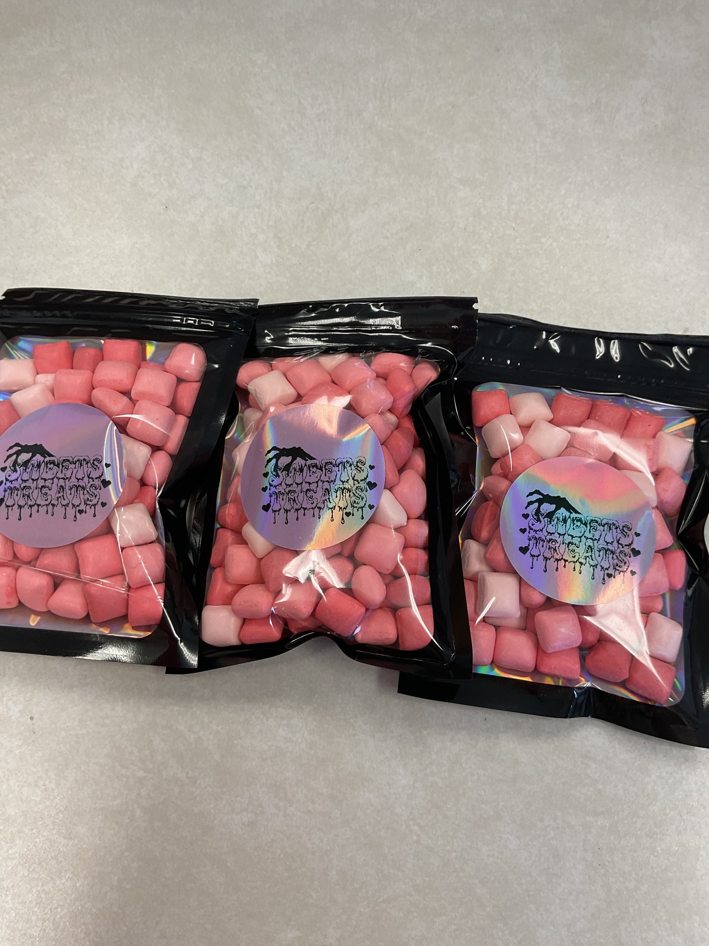 Freeze dried starburst minis