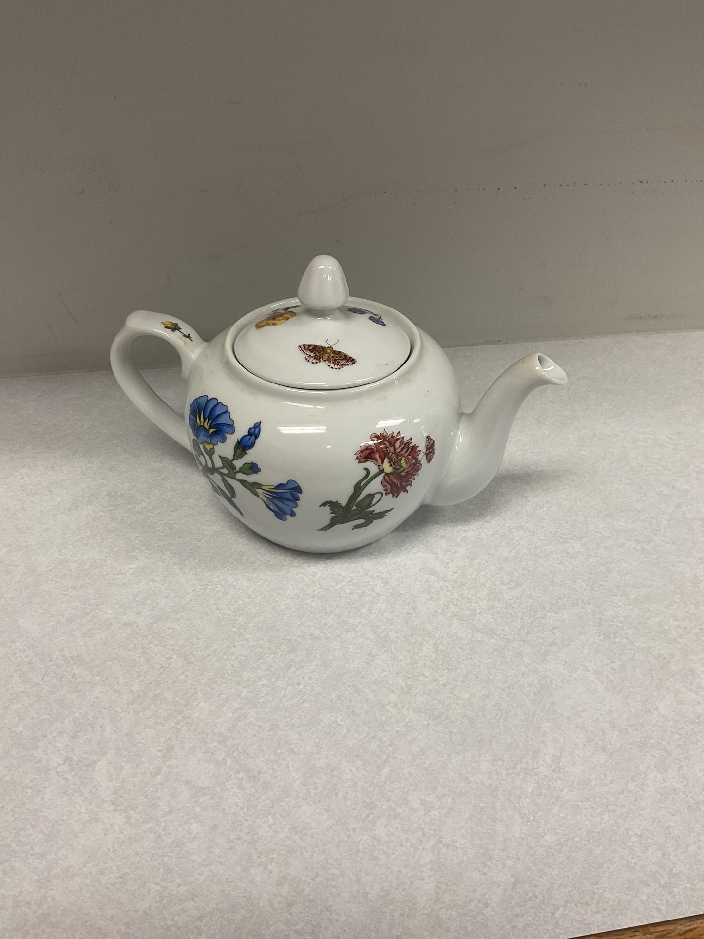 Hoppie Tea Party
