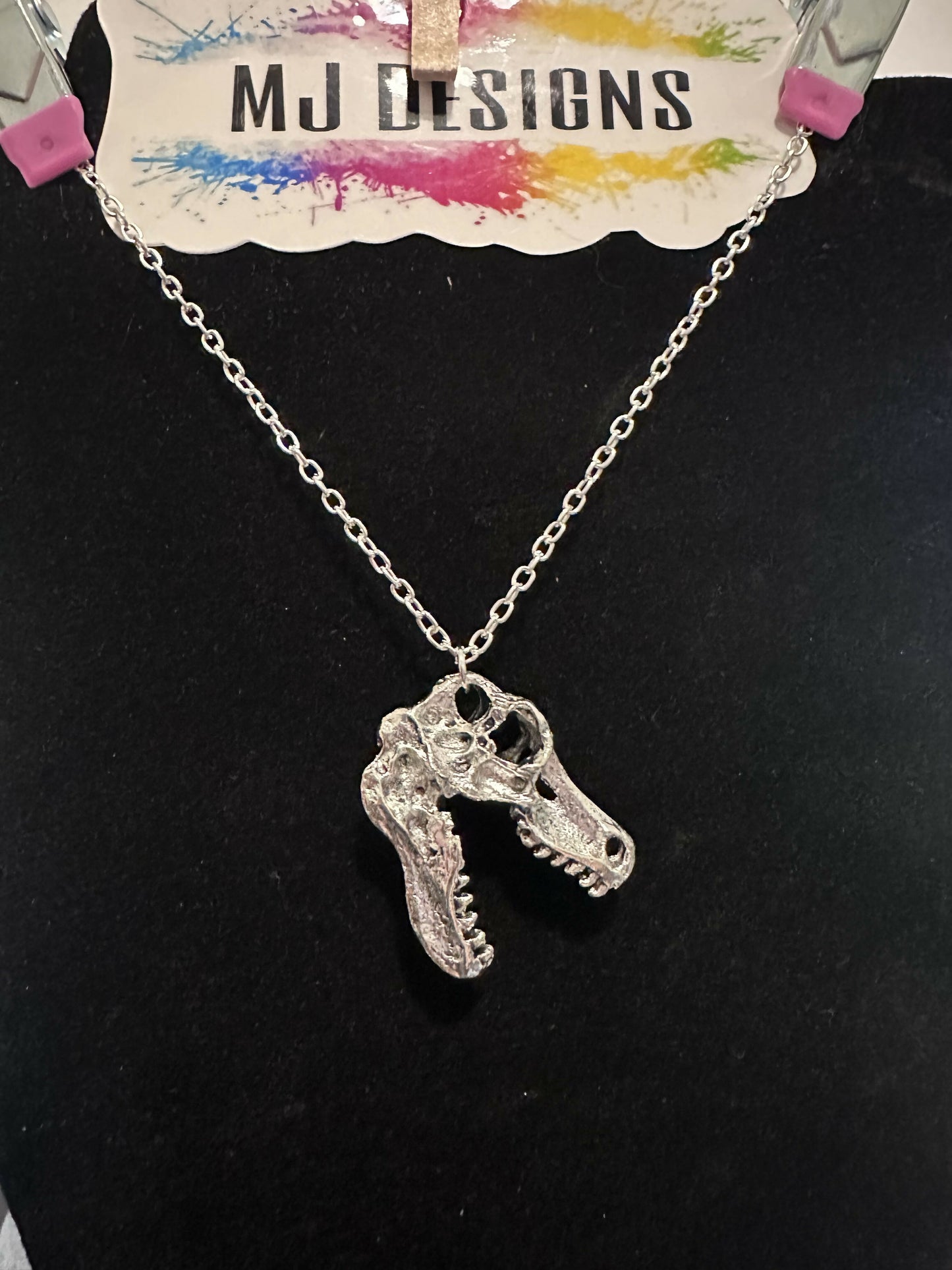 MJ resin and pendant necklaces
