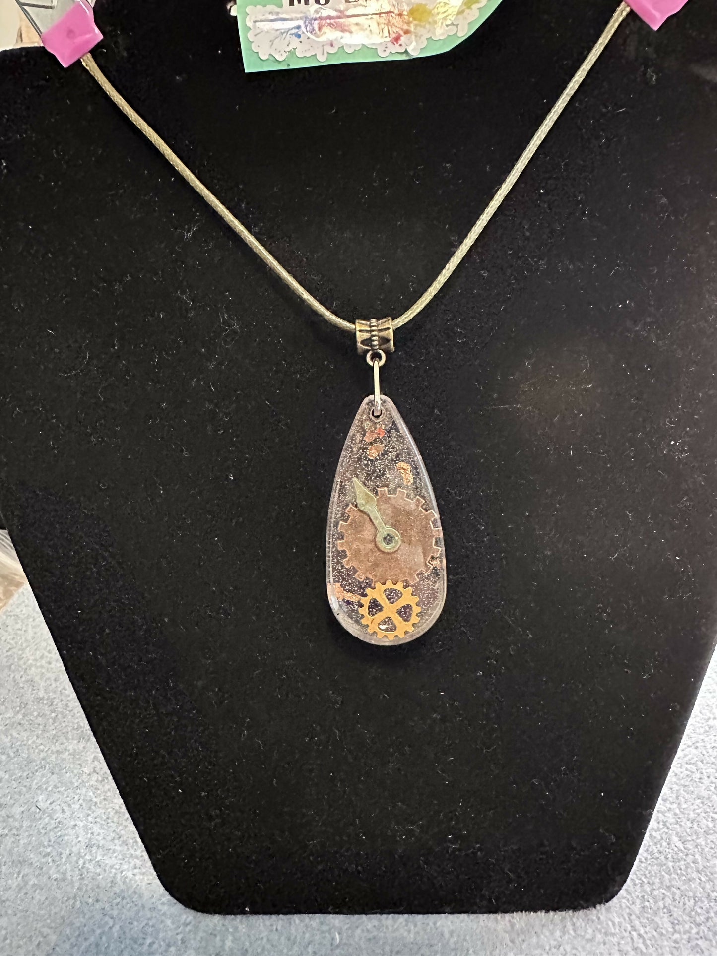 MJ resin and pendant necklaces