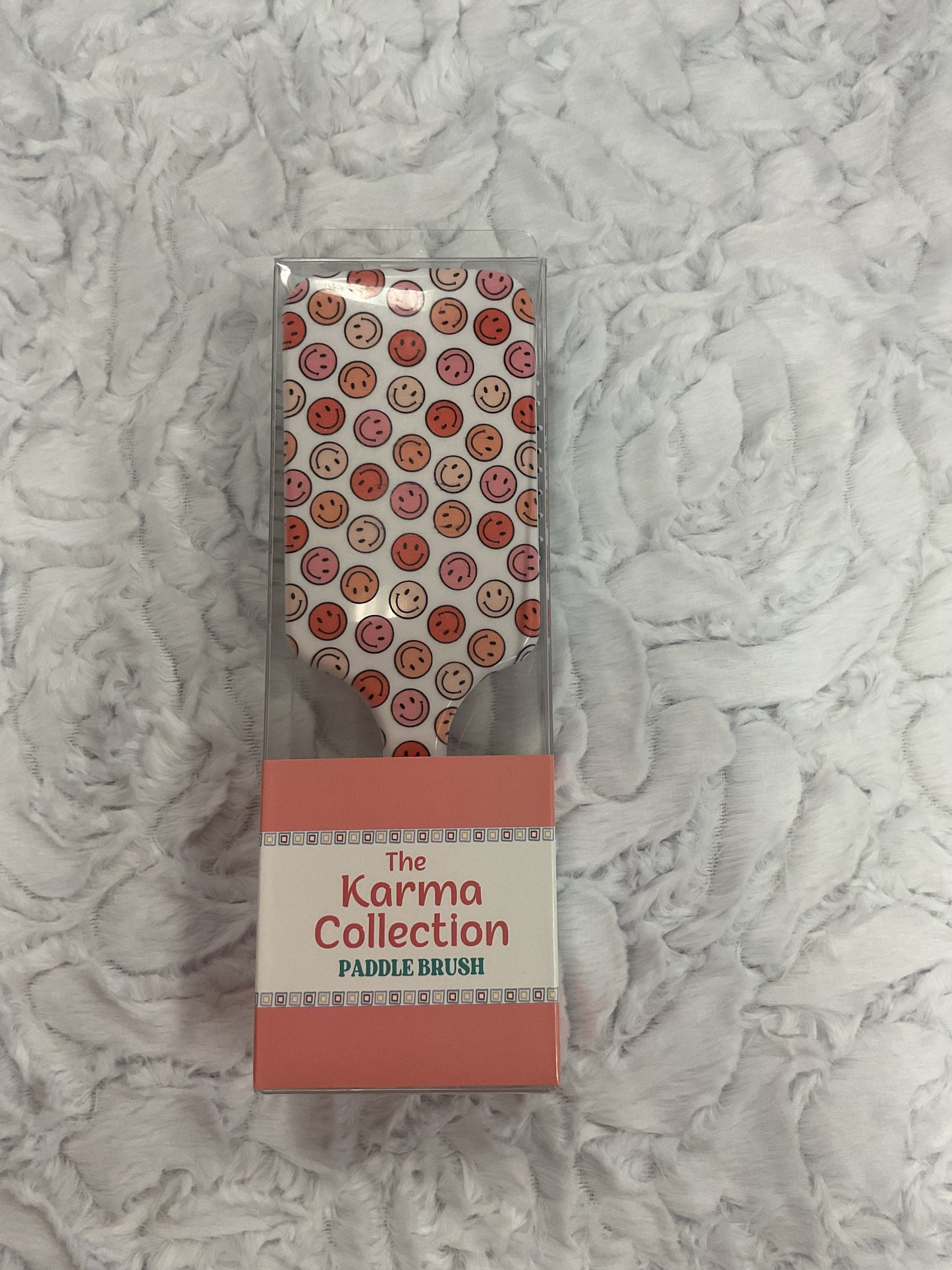 Karma collection paddle brush