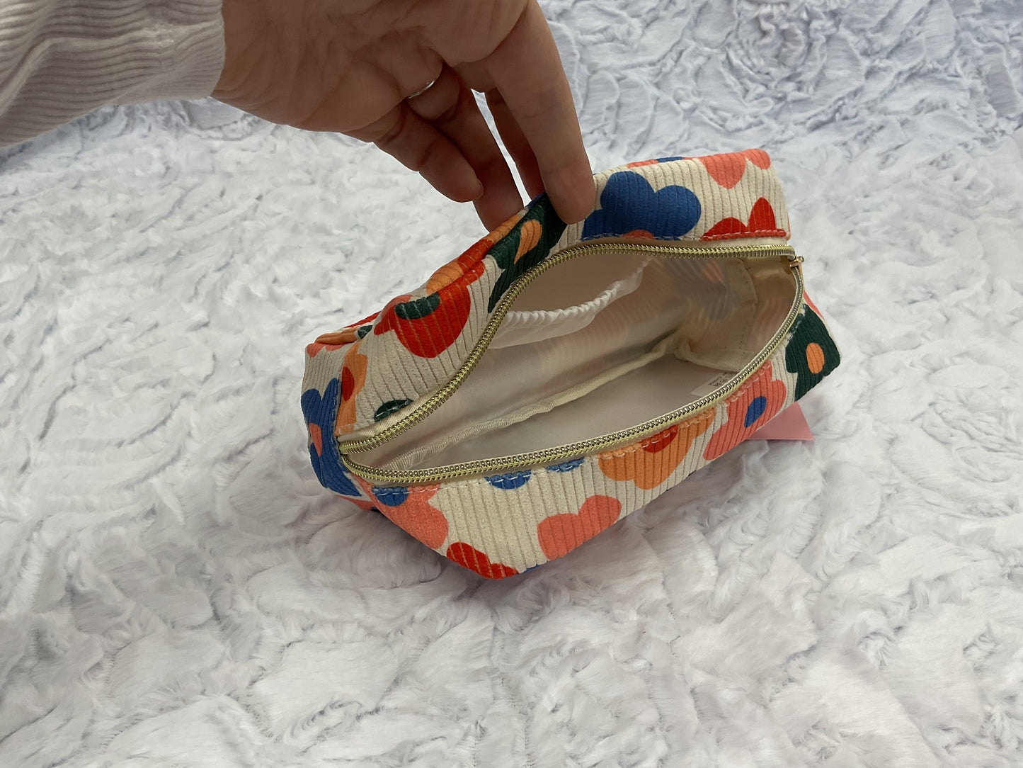 Flower power cosmetic bag