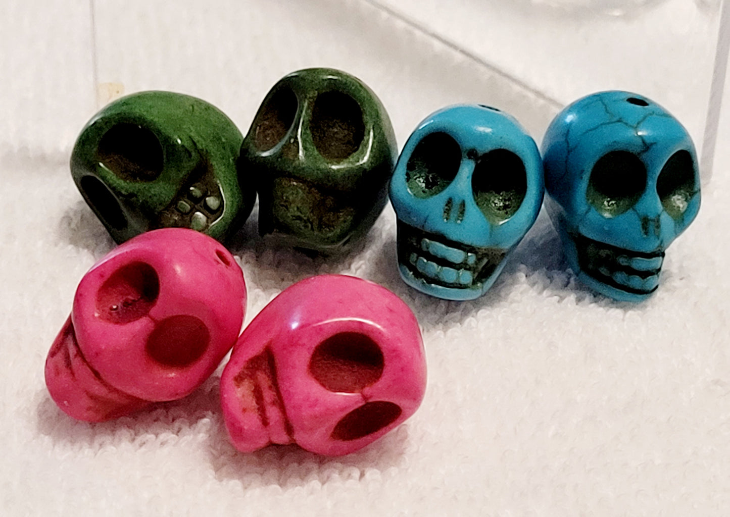 Quartz skull bead set