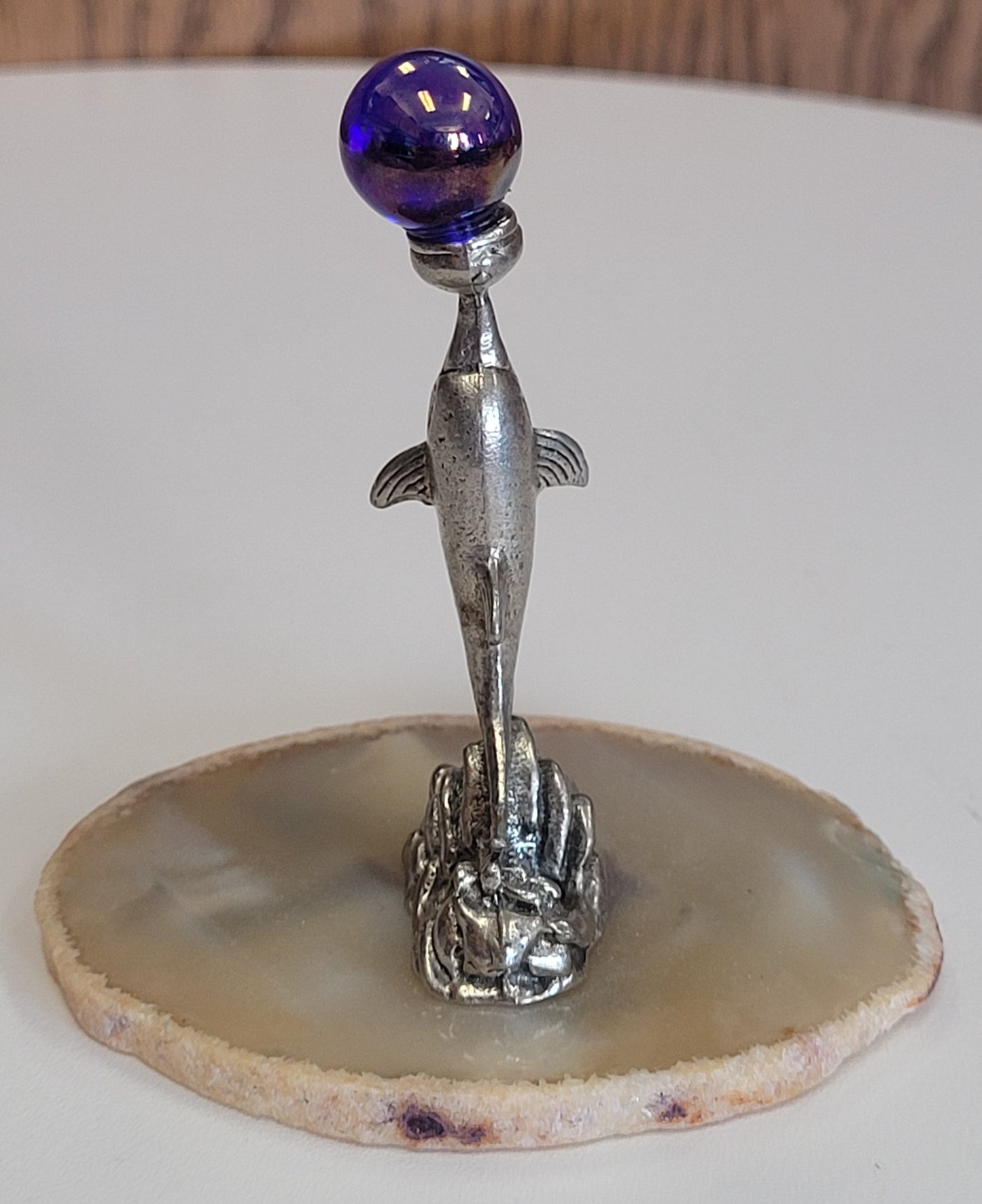 Dolphin figurine quartz