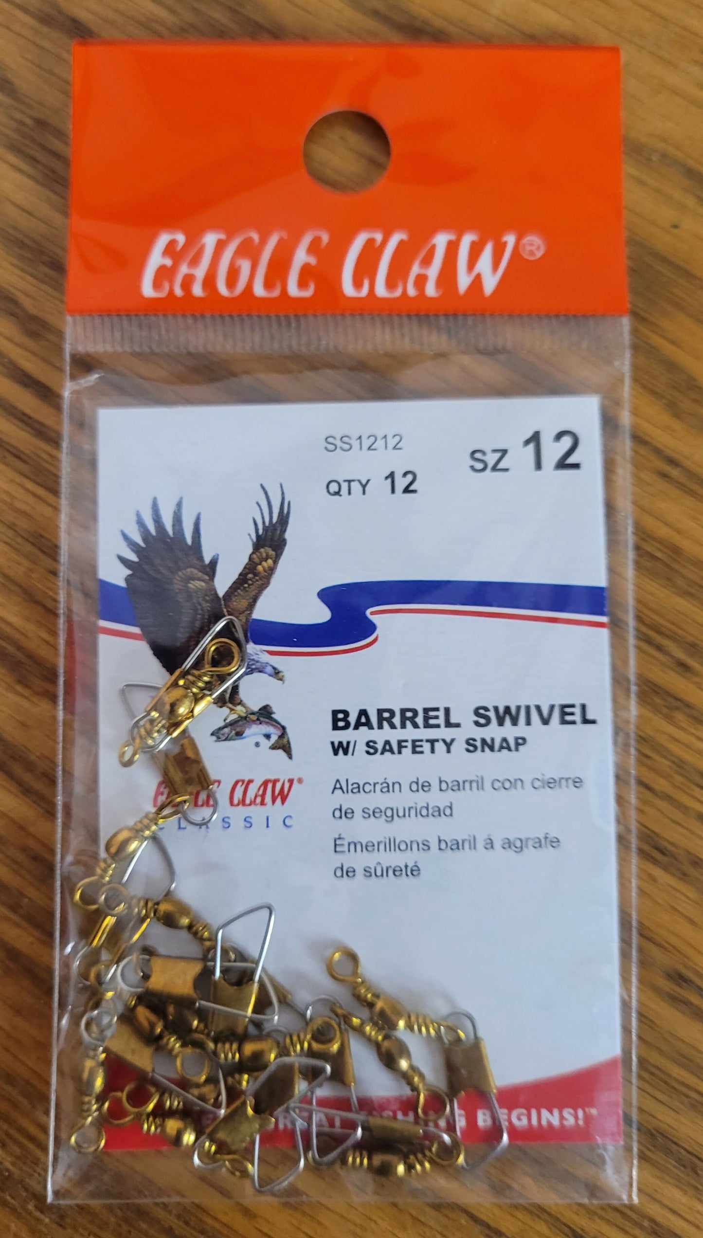 Eagle Claw Barrel Swivel w/ Safety Snap