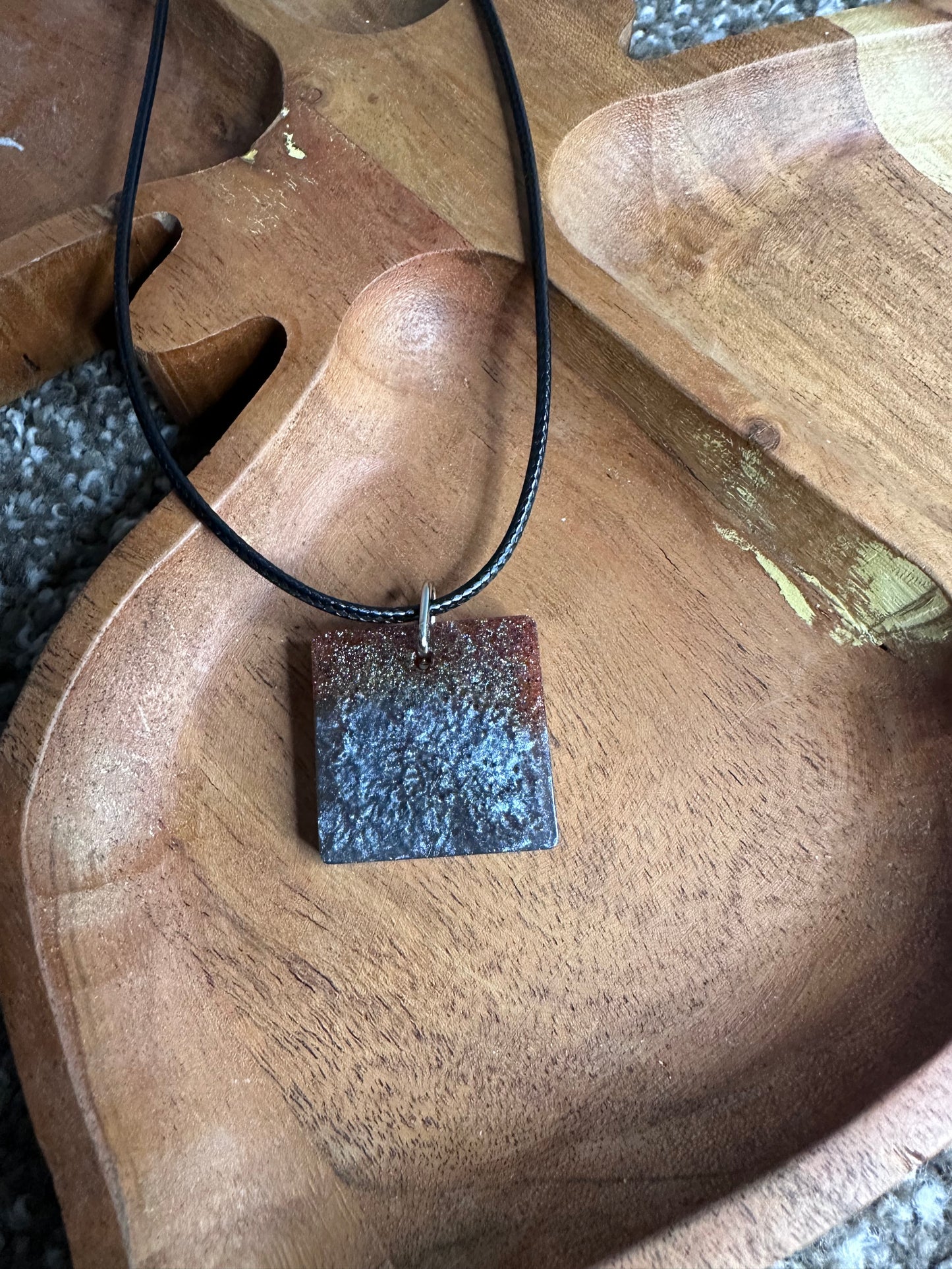 Resin square pendant silver and bronze