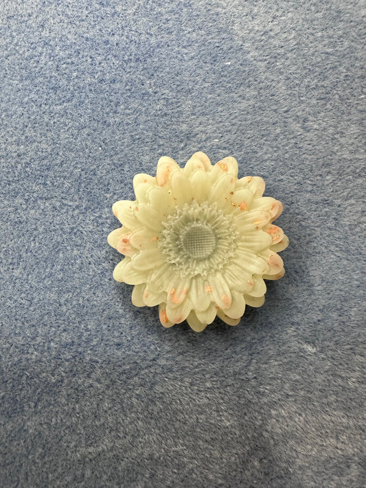 Sunflower magnet