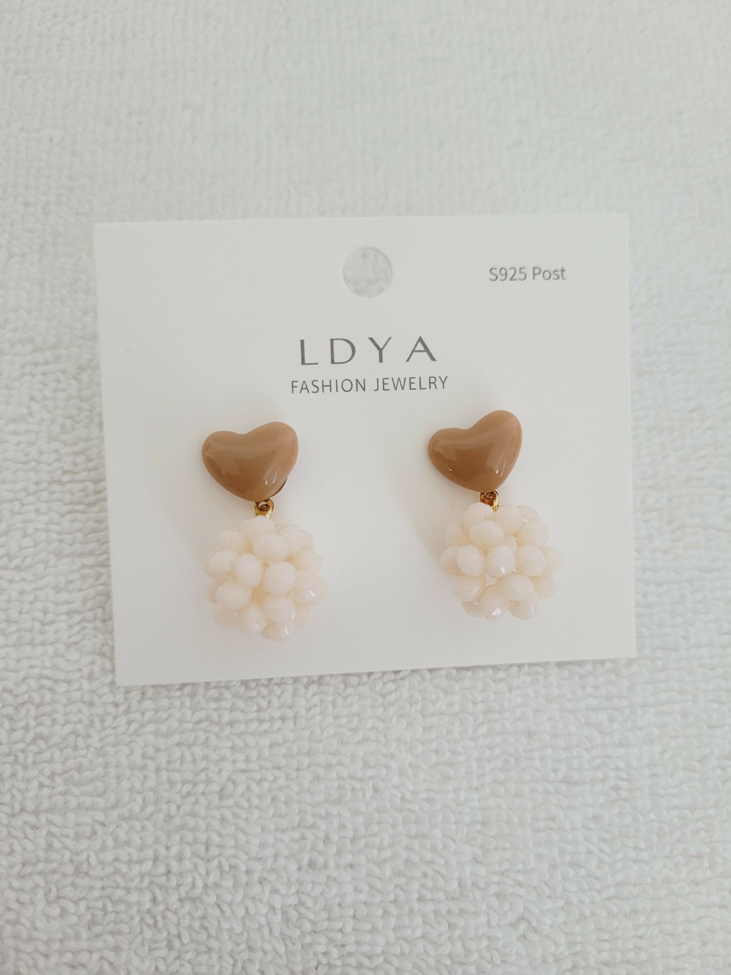 LDYA Heart Dangling Circle Beads